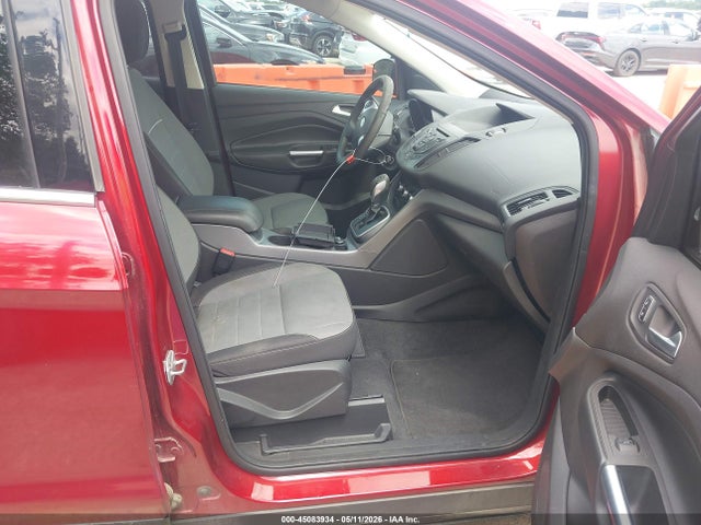 45083934 :رقم المزاد ، 1FMCU0GX4EUB15121 vin ، 2014 Ford Escape Se مزاد بيع