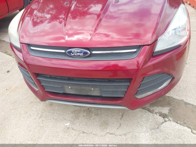 45083934 :رقم المزاد ، 1FMCU0GX4EUB15121 vin ، 2014 Ford Escape Se مزاد بيع