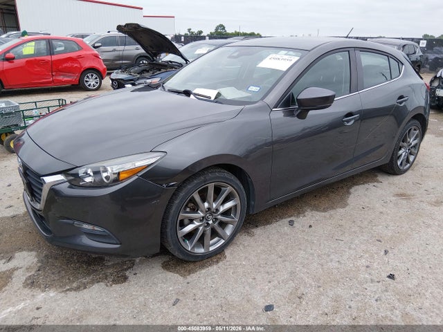 Продаж на аукціоні авто 2018 Mazda Mazda3 Touring, vin: 3MZBN1L37JM165772, номер лоту: 45083959