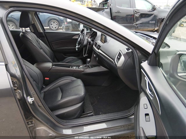Продаж на аукціоні авто 2018 Mazda Mazda3 Touring, vin: 3MZBN1L37JM165772, номер лоту: 45083959