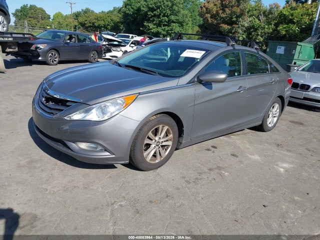 Продажа на аукционе авто 2013 Hyundai Sonata Gls, vin: 5NPEB4AC5DH585487, номер лота: 45083964