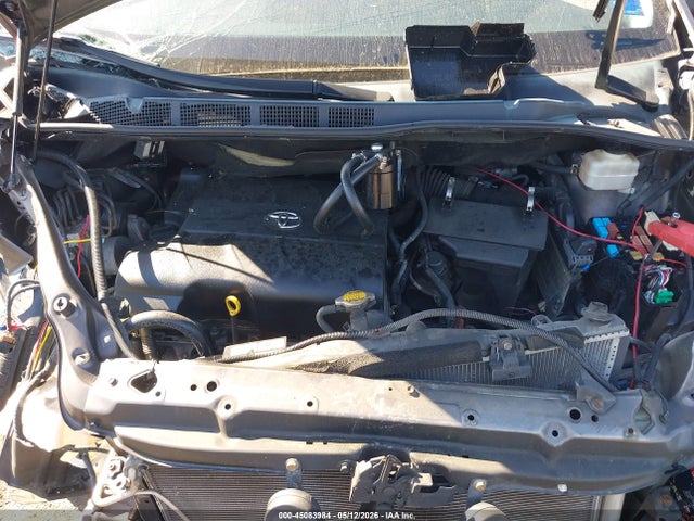 2011 Toyota Sienna Le V6 მანქანა იყიდება აუქციონზე, vin: 5TDKK3DC2BS031940, აუქციონის ნომერი: 45083984