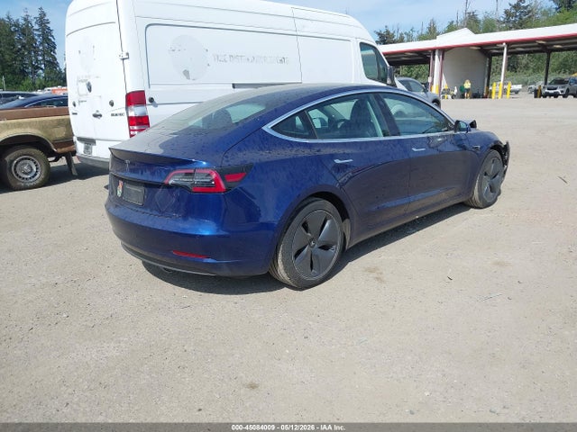 Продаж на аукціоні авто 2020 Tesla Model 3 Standard Range Plus Rear-wheel Drive/standard Range Rear-wheel Drive, vin: 5YJ3E1EA5LF743605, номер лоту: 45084009