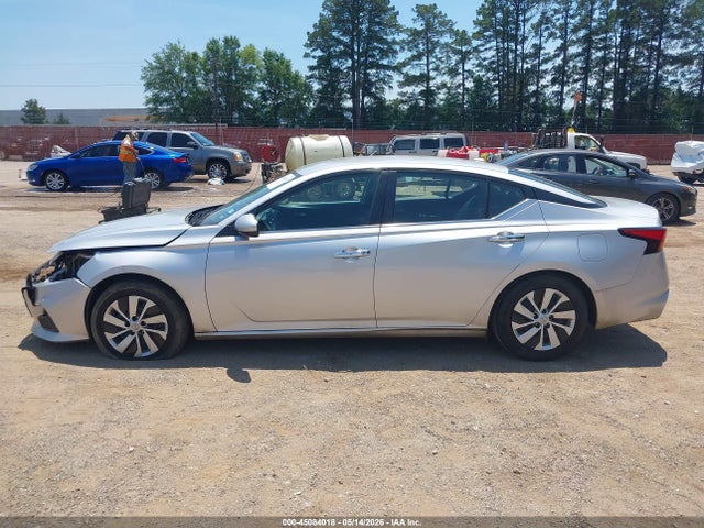 1N4BL4BVXLC133373 Nissan Altima S Fwd