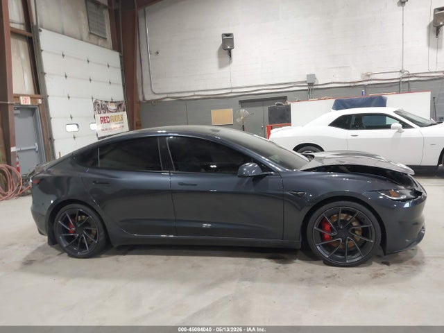 Tesla Model 3 Performance All-wheel Drive 2025 5YJ3E1ET3SF971988 Image 14