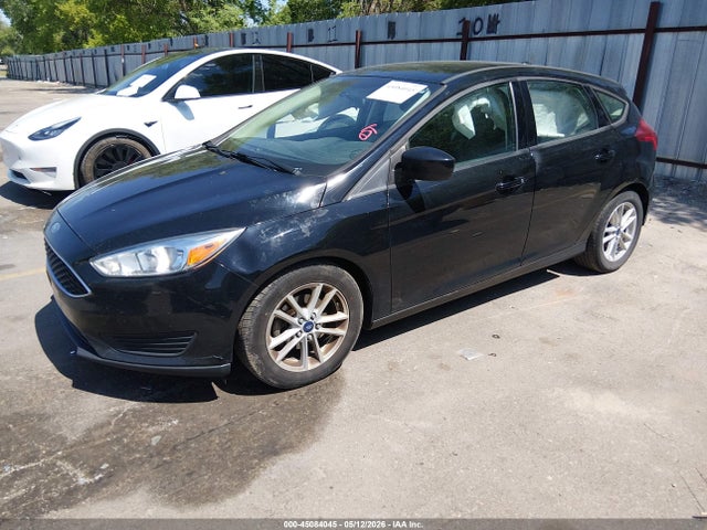 1FADP3K20JL266220 Ford FOCUS SE