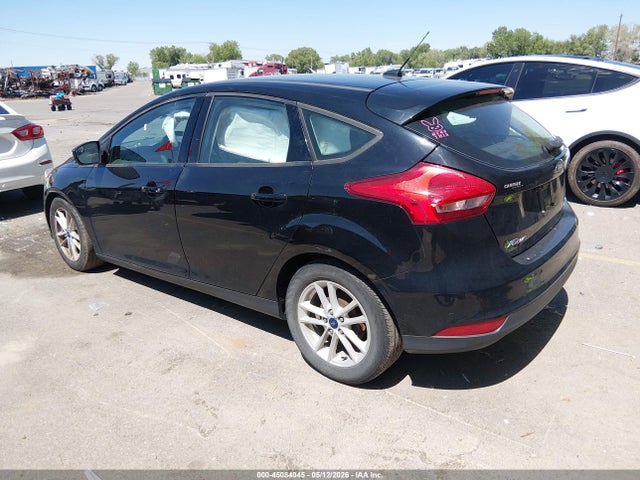1FADP3K20JL266220 Ford FOCUS SE
