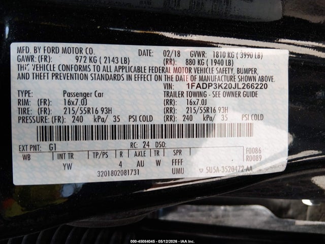 1FADP3K20JL266220 Ford FOCUS SE