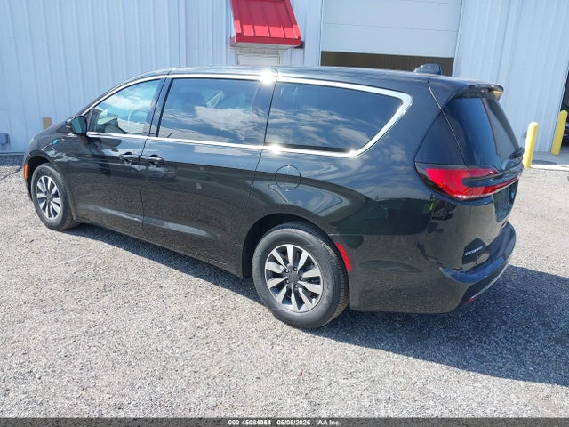 Продаж на аукціоні авто 2022 Chrysler Pacifica Hybrid Touring L, vin: 2C4RC1L72NR222050, номер лоту: 45084054