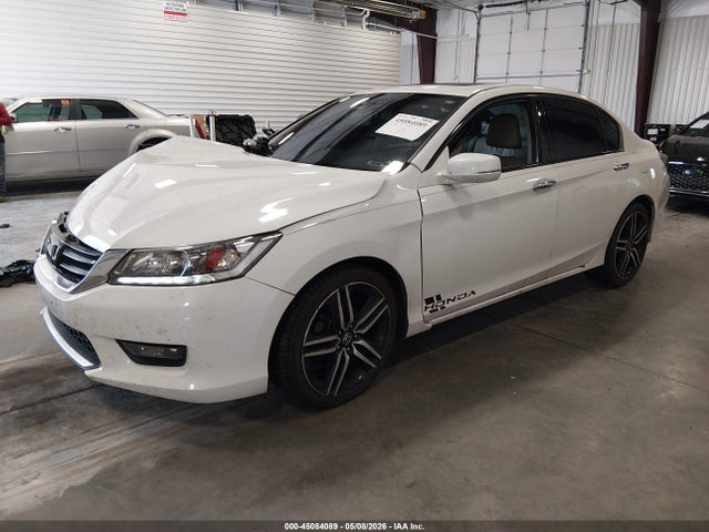 Продажа на аукционе авто 2015 Honda Accord Touring, vin: 1HGCR3F99FA009889, номер лота: 45084089