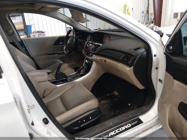 Продажа на аукционе авто 2015 Honda Accord Touring, vin: 1HGCR3F99FA009889, номер лота: 45084089