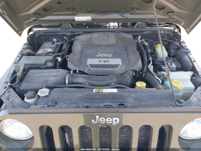 45084123 :رقم المزاد ، 1C4HJWDG0GL137572 vin ، 2016 Jeep Wrangler Unlimited Sport مزاد بيع