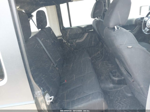 45084123 :رقم المزاد ، 1C4HJWDG0GL137572 vin ، 2016 Jeep Wrangler Unlimited Sport مزاد بيع
