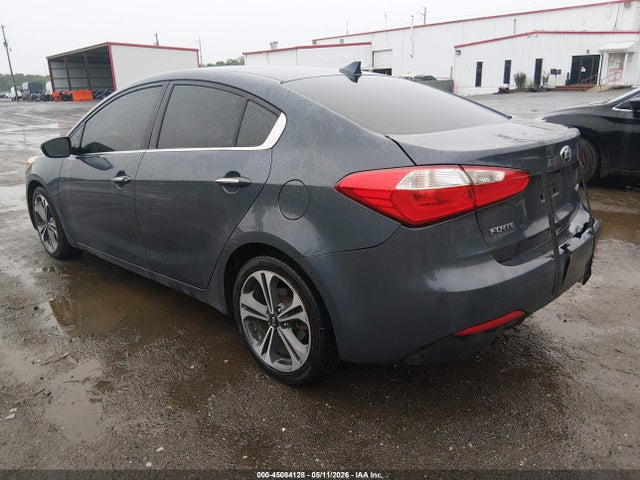 2015 Kia Forte Ex მანქანა იყიდება აუქციონზე, vin: KNAFZ4A88F5319070, აუქციონის ნომერი: 45084128