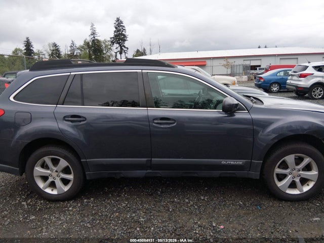 4S4BRBCC8E3325755 Subaru Outback 2.5i Premium