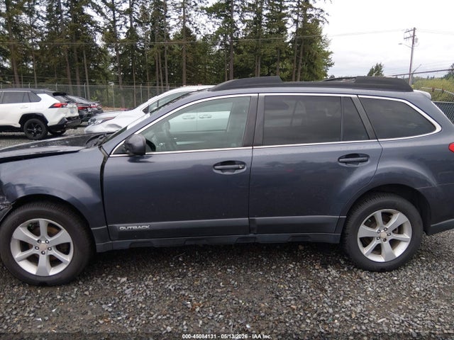 4S4BRBCC8E3325755 Subaru Outback 2.5i Premium