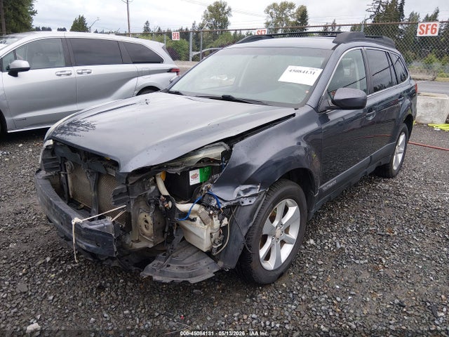 4S4BRBCC8E3325755 Subaru Outback 2.5i Premium