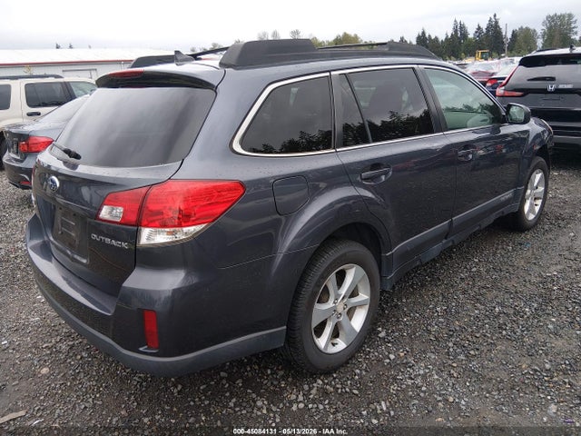 4S4BRBCC8E3325755 Subaru Outback 2.5i Premium