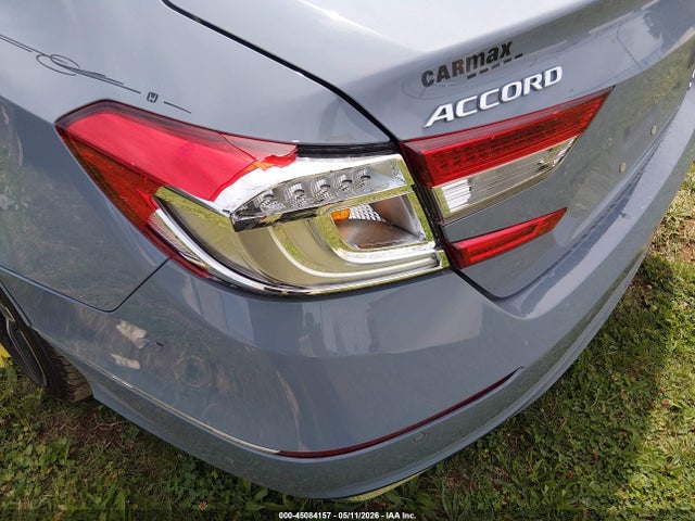 45084157 :رقم المزاد ، 1HGCV3F94NA012208 vin ، 2022 Honda Accord Hybrid Touring مزاد بيع