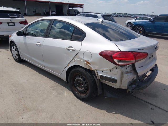 KIA FORTE LX 2017 3KPFK4A76HE046734 Image 3