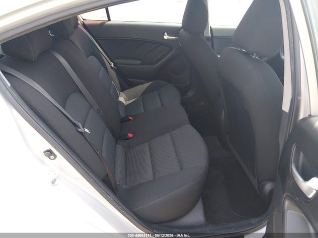 KIA FORTE LX 2017 3KPFK4A76HE046734 Image 8