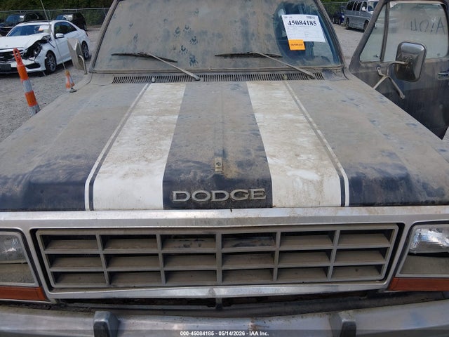 Aukcja sprzedaży 1985 Dodge W-series W100/w150, vin: 1B7HW14TXFS502071, numer aukcji: 45084185