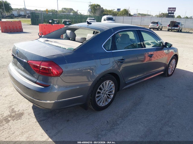 1VWBT7A3XGC068197 Volkswagen Passat 1.8t Se