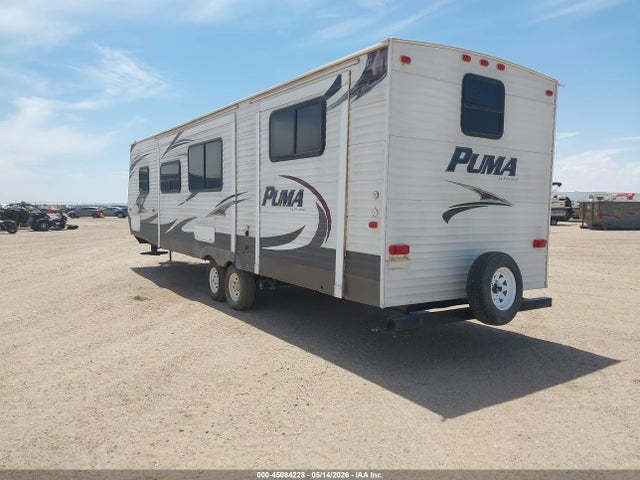 2013 Forest River 31' Travel Trailer მანქანა იყიდება აუქციონზე, vin: 4X4TPUG29DP045128, აუქციონის ნომერი: 45084228