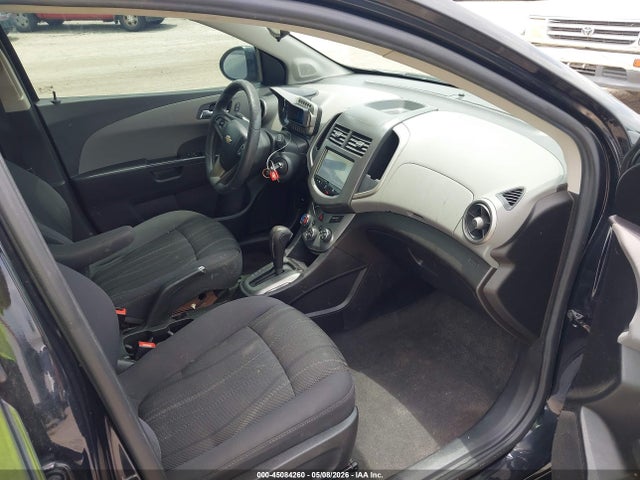 Продаж на аукціоні авто 2015 Chevrolet Sonic Lt Auto, vin: 1G1JC6SH0F4142604, номер лоту: 45084260