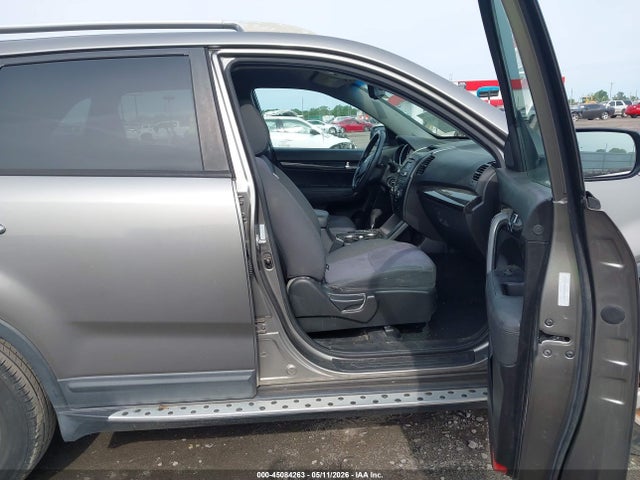 Продажа на аукционе авто 2012 Kia Sorento Lx, vin: 5XYKT3A66CG241094, номер лота: 45084263