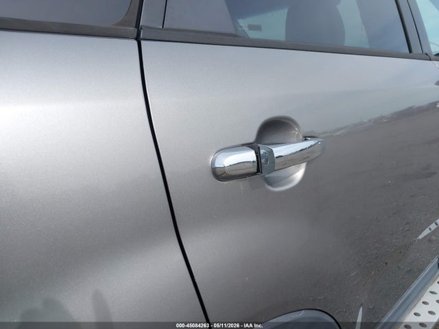 Продажа на аукционе авто 2012 Kia Sorento Lx, vin: 5XYKT3A66CG241094, номер лота: 45084263