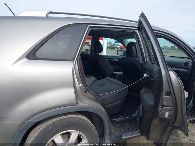 Продажа на аукционе авто 2012 Kia Sorento Lx, vin: 5XYKT3A66CG241094, номер лота: 45084263