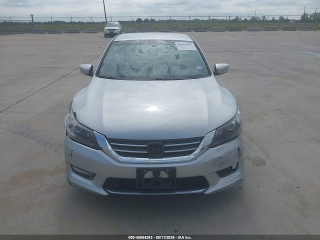 Продаж на аукціоні авто 2015 Honda Accord Sport, vin: 1HGCR2F50FA057157, номер лоту: 45084283