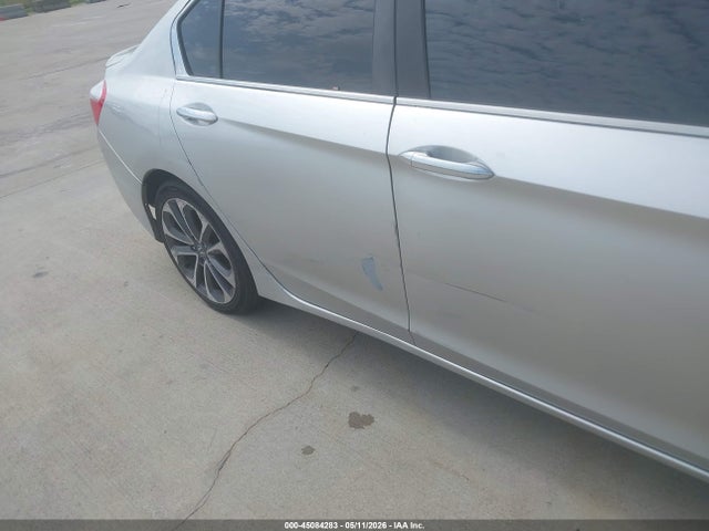 Продаж на аукціоні авто 2015 Honda Accord Sport, vin: 1HGCR2F50FA057157, номер лоту: 45084283
