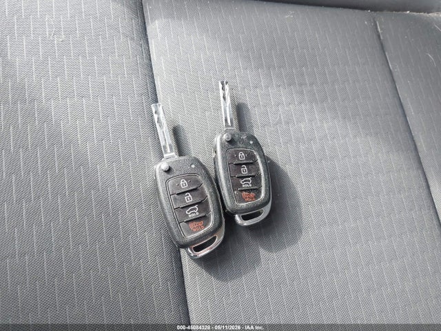 Продажа на аукционе авто 2019 Hyundai Tucson Se, vin: KM8J23A42KU016449, номер лота: 45084328
