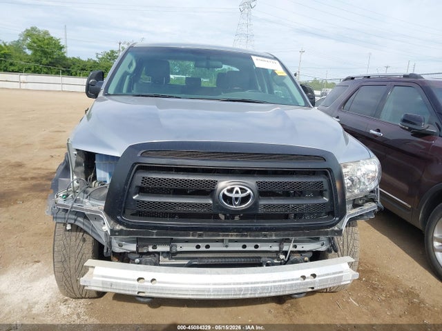 Продажа на аукционе авто 2010 Toyota Tundra Grade 5.7l V8, vin: 5TFCW5F1XAX009757, номер лота: 45084329