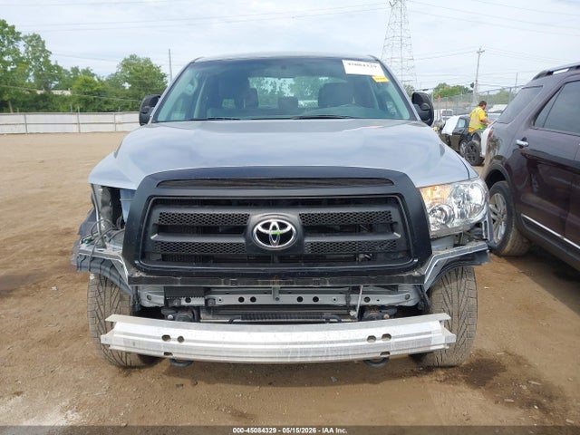 Продажа на аукционе авто 2010 Toyota Tundra Grade 5.7l V8, vin: 5TFCW5F1XAX009757, номер лота: 45084329