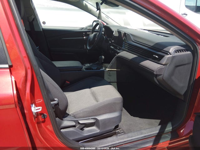 Toyota CAMRY LE 2025 4T1DAACKXSU007630 Image 5
