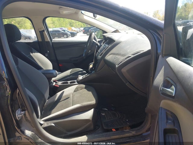 2014 Ford Focus Se მანქანა იყიდება აუქციონზე, vin: 1FADP3K26EL174647, აუქციონის ნომერი: 45084372
