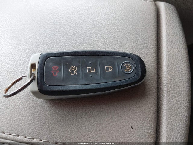 45084376 :رقم المزاد ، 1FMCU0J94EUD77053 vin ، 2014 Ford Escape Titanium مزاد بيع