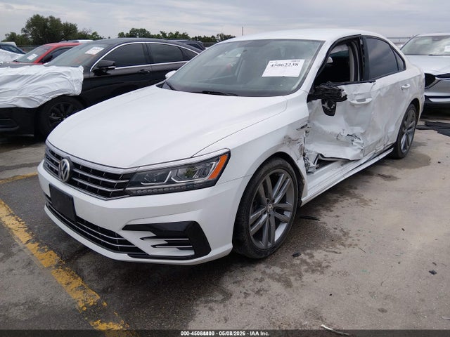 45084400 :رقم المزاد ، 1VWAA7A38JC044909 vin ، 2018 Volkswagen Passat 2.0t R-line/2.0t S مزاد بيع