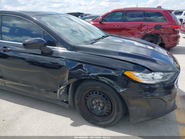 Aukcja sprzedaży 2020 Ford Fusion S, vin: 3FA6P0G74LR111525, numer aukcji: 45084407