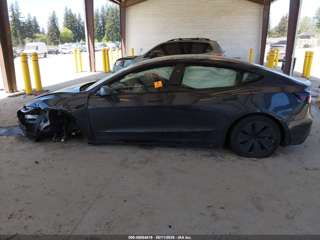 Продажа на аукционе авто 2025 Tesla Model 3 Long Range Rear-wheel Drive/standard Rear-wheel Drive, vin: 5YJ3E1EA1SF042011, номер лота: 45084419