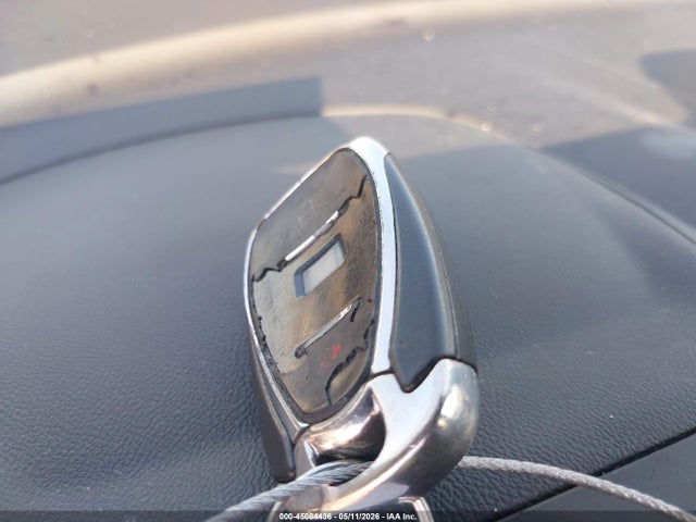 3GNAXHEV3KS634151 Chevrolet EQUINOX LS