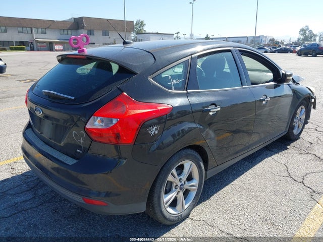 Ford FOCUS SE 2014 1FADP3K22EL198556 Image 4