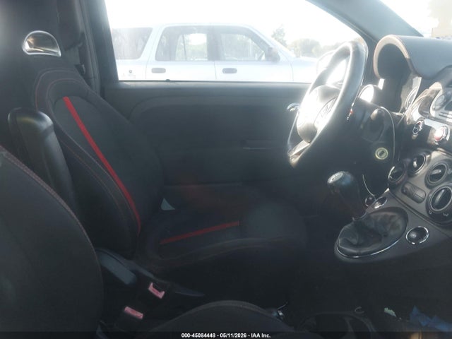 45084448 :رقم المزاد ، 3C3CFFJH9DT742896 vin ، 2013 Fiat 500c Abarth مزاد بيع