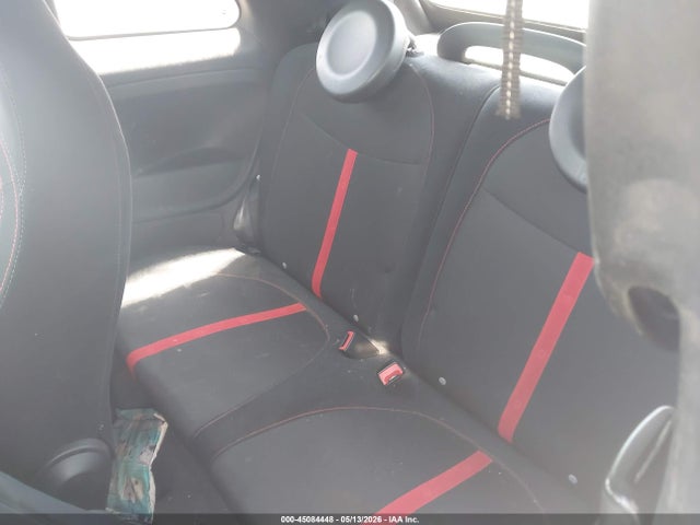 45084448 :رقم المزاد ، 3C3CFFJH9DT742896 vin ، 2013 Fiat 500c Abarth مزاد بيع