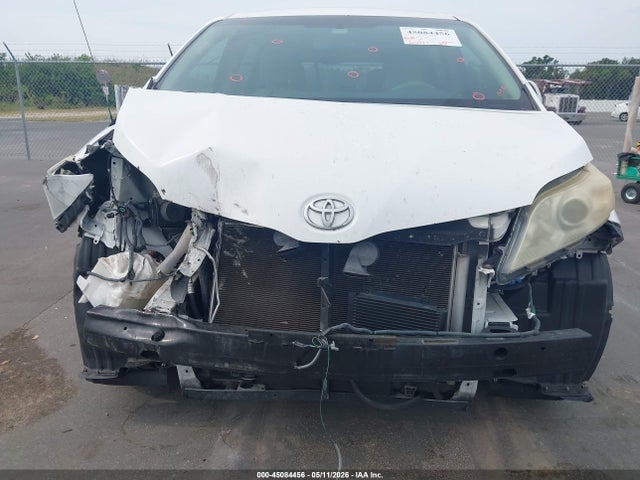 Продажа на аукционе авто 2013 Toyota Sienna Le V6 8 Passenger, vin: 5TDKK3DC0DS319250, номер лота: 45084456