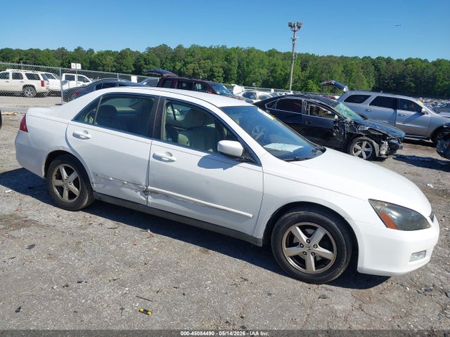 Auction sale of the 2007 Honda Accord 2.4 Lx, vin: 3HGCM56497G706643, lot number: 45084490