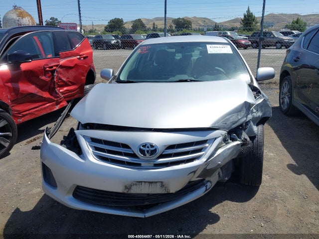 45084497 :رقم المزاد ، 5YFBU4EE5DP201154 vin ، 2013 Toyota Corolla Le مزاد بيع